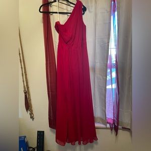 Single Shoulder Red Bridesmaid Dress